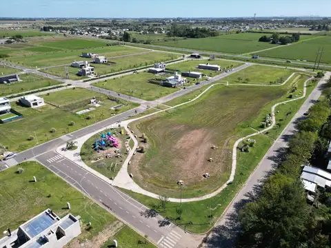 Terreno en Venta 42  mts Fondo