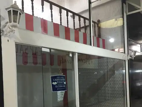 Local en Venta 30 años