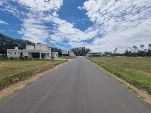 Terreno en Venta en Bosque Real, USD 75.000