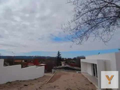 Las Rosas y Los Molles