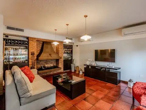 Casa en Venta al Este