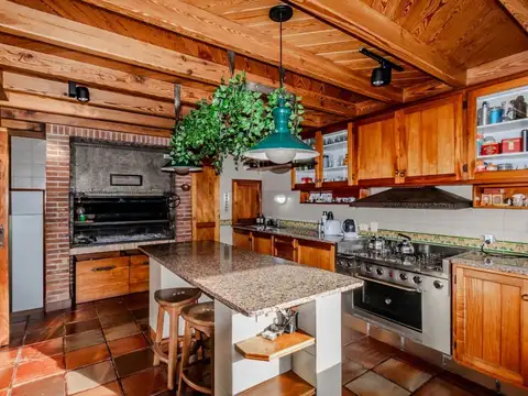 Venta Casa 5 amb pileta cubierta Villa Devoto