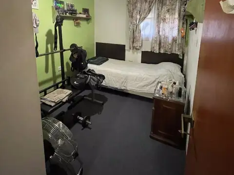 Casa en excelente barrio residencial