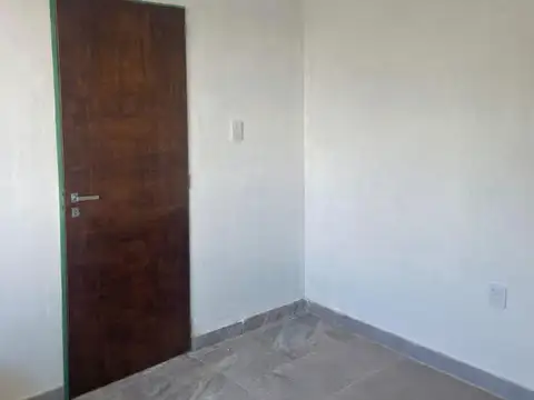 Departamento en Alquiler en San Justo, $ 111.111