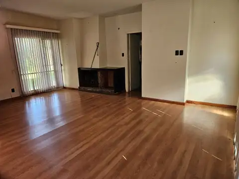 Casa en Venta en El Pinar, USD 365.000