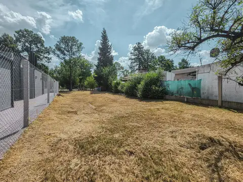 Terreno en Barrio Tango Fisherton completamente consolidado
