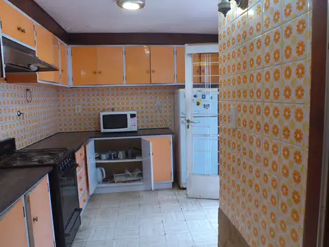 CASA EN ALQUILER AVENIDA LIBERTADOR