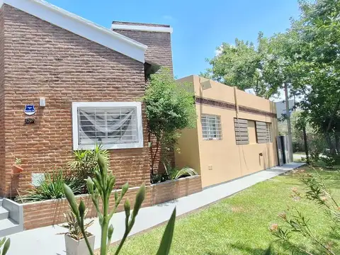 Casa en venta con increíble parque! - Fisherton