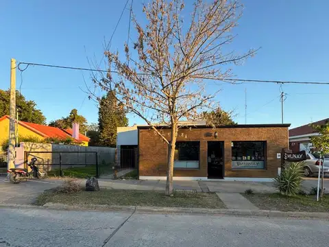 VENTA CASA CON LOCAL HUMBOLDT