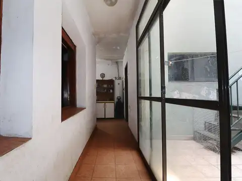 Depto Tipo Casa 5 ambientes con 2 baños
