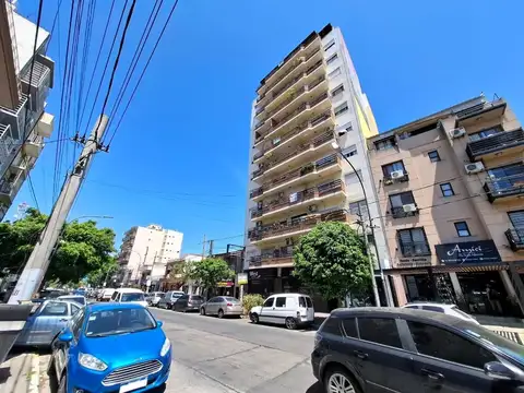 Av. Velez Sarsfield 100, Piso 11