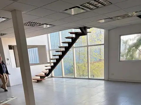 Galpon en Alquiler en Tigre Centro, USD 25.500