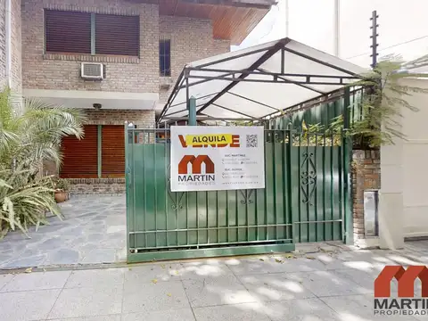 Monseñor Larumbe al 700