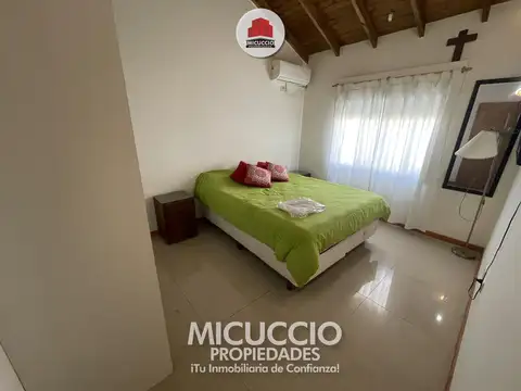 Casa amoblada en venta | Frutos Gonzalez N°1755, UF N°1 | B° Campos Verdes, Escobar.  APTA CREDITO