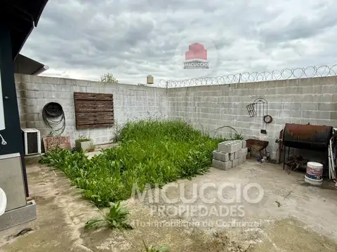Casa en venta | Frutos Gonzalez N°1755, UF N°1 | B° Campos Verdes, Escobar.  APTA CREDITO