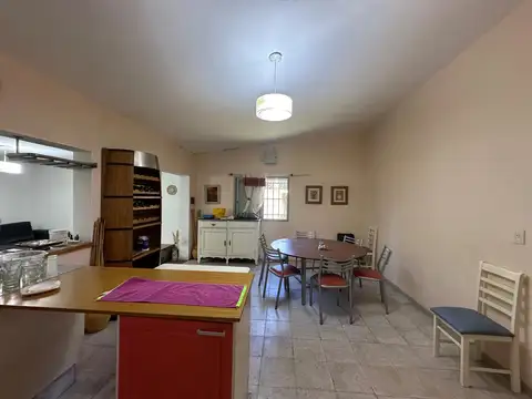 Casa en Alquiler en Alvear, $ 1.400.000