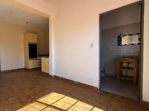 Depto Tipo Casa en Venta de 2 ambientes