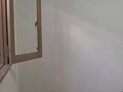 Suipacha 1100, Piso pb