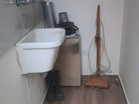 Casa en Alquiler - 2 Dormitorios 1 Baño - 100mts - La Plata