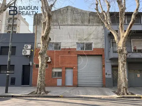 Galpón en Alquiler en Parque Chas, CABA