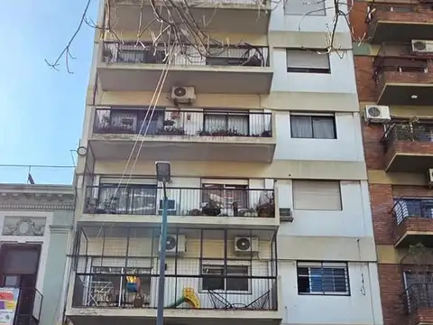 Departamento 4 ambientes en alquiler en Av. Suarez al 1500 Barracas CABA