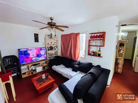 Departamento en venta - 2 dormitorios 1 baño - 52mts2 - Los Hornos, La Plata