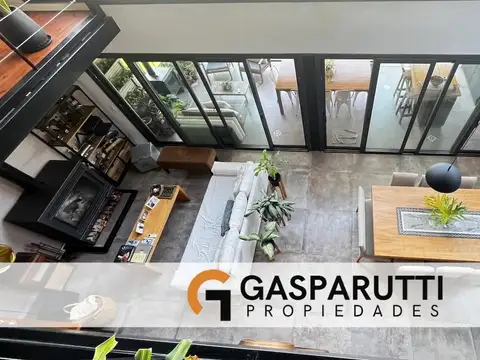 Casa en Venta al Oeste