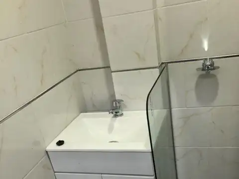 Adolfo Alsina 3800, Piso PB