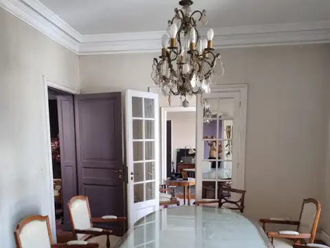 Departamento 7 ambientes con 3 baños