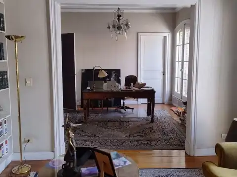 Departamento en Venta de 6 dormitorios