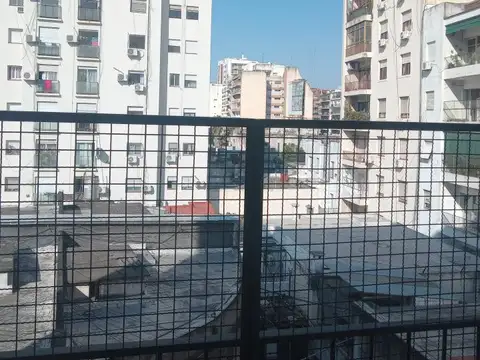 Yerbal 2200 , Piso 5