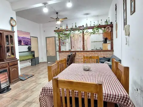 Casa en venta 6 ambientes en Ingeniero Maschwitz