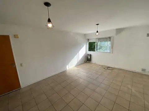 DEPARTAMENTO EN VENTA TOLOSA APTO BANCO