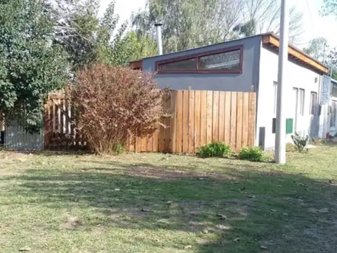 INCREIBLE CASA DE 3 AMBIENTES .ESCOBAR