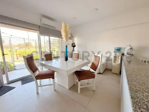 CARABELAS , Piso 2157 3M18