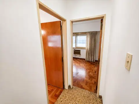 Departamento en Venta en Villa del Parque, USD 125.000