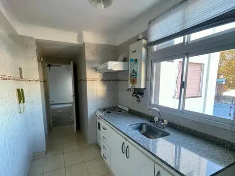 Departamento 3 ambientes - Excelente estado