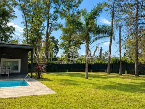 Casa en Venta de 7 ambientes en Parque Leloir