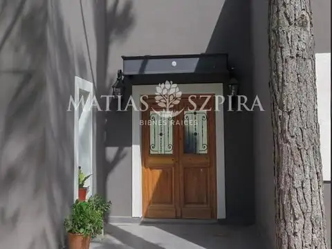 Casa en Venta en Barrio Parque Leloir, USD 440.000