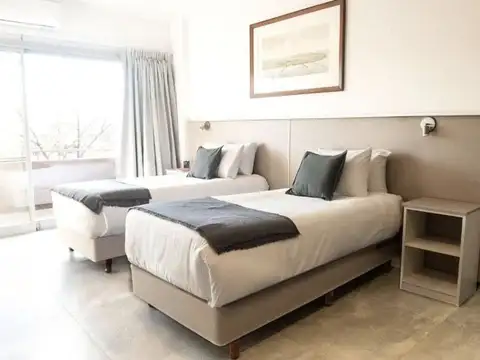 VENTA HOTEL LA BOCA C/ 2  ROOFTOP Y RESTO