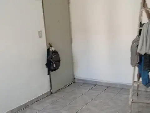 Depto Tipo Casa en Alquiler de 2 ambientes