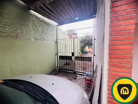 Casa 4 ambientes con 1 baño