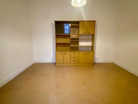 Depto Tipo Casa en Alquiler en Abasto, $ 770.000