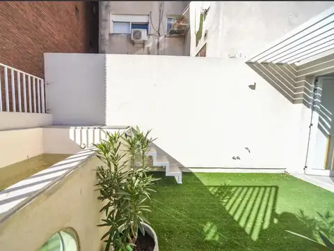 VENTA - Casa de 3 dormitorios con terraza y pileta. Centro, Rosario