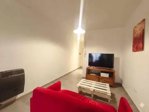 Depto Tipo Casa 2 ambientes con 1 baño