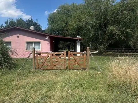 Casa Chalet  en Venta en Parque Jularó, Exaltación de la Cruz, G.B.A. Zona Norte