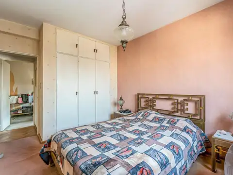 Departamento 5 ambientes con 2 baños