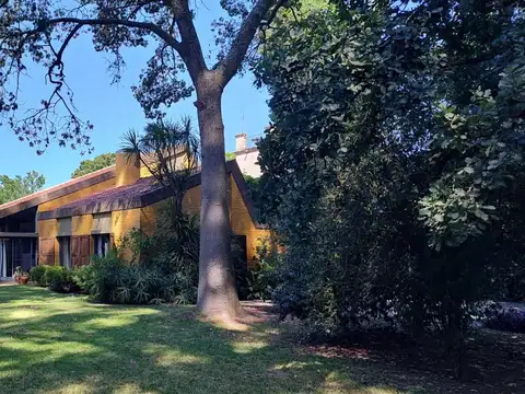 Blanco Encalada 1800, Piso PB