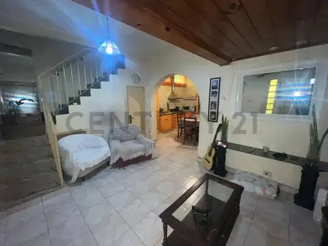 Departamento en Venta en Villa Adelina, USD 120.000