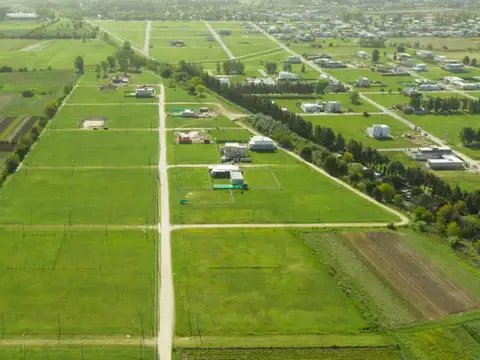 ALTOS DE DON CARLOS - 13,8 X 30 - Manuel B Gonnet 504e/ 139 y 140-Venta Lote